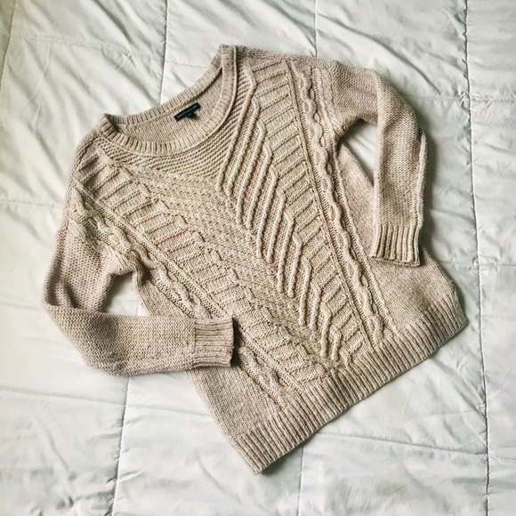 American Eagle Outfitters Sweaters - American Eagle Outfitters Sweater
